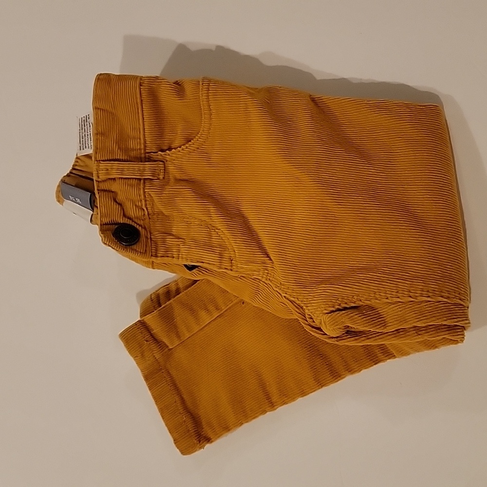 Old Navy Cords Corduroy mustard yellow 2t boys or girls gender neutral